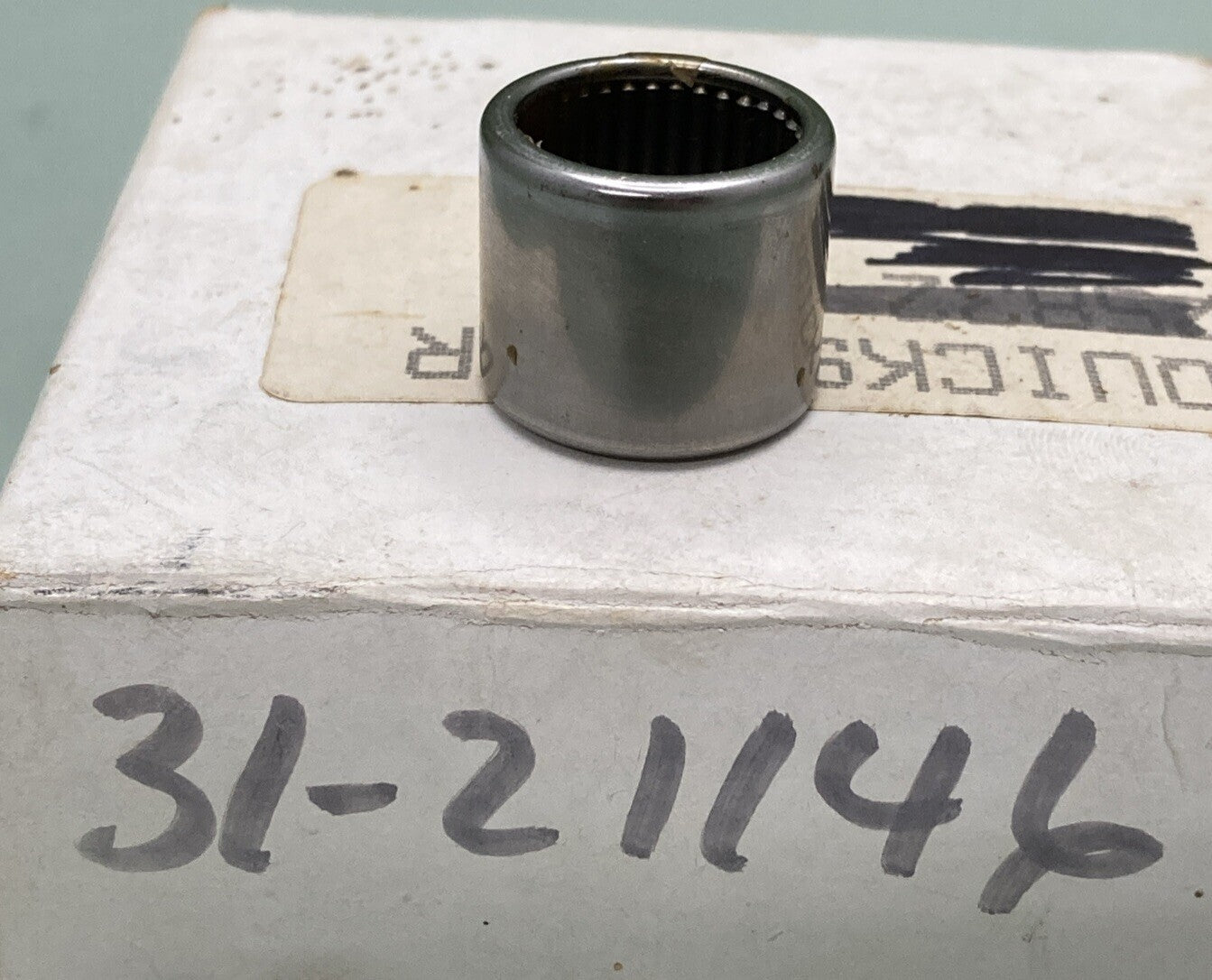 NEW REPLACES MERCURY QUICKSILVER 31-21146 ROLLER BEARING HSNG MARK 40 KG9 KF9