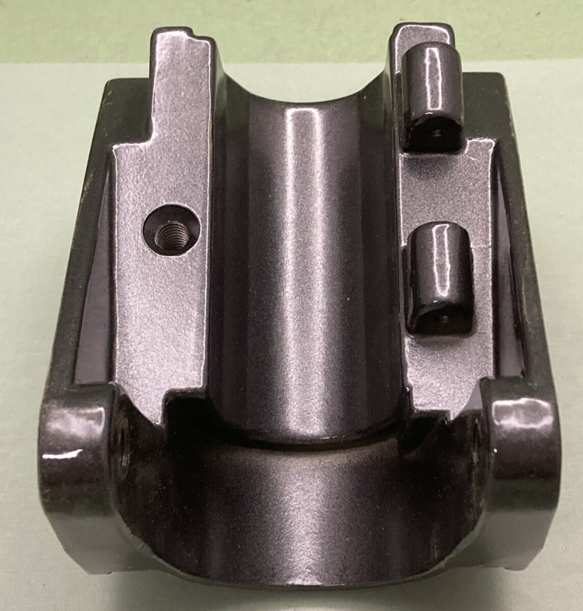 NEW GENUINE MERCURY QUICKSILVER 813131T COLUMN HOUSING ASM