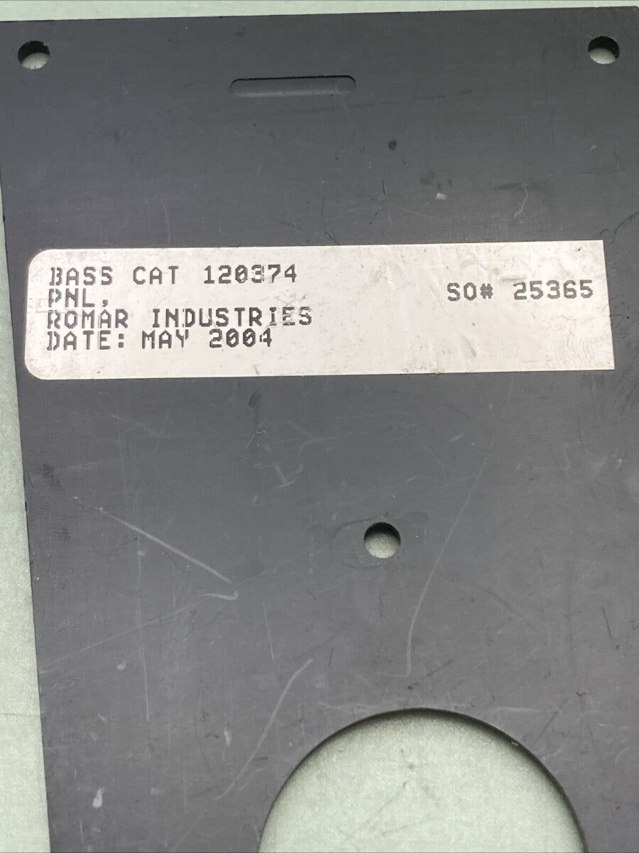 NEW BASS CAT 120374 TROLLING MOTOR SWITCH PANEL 24/36 V OUTLET