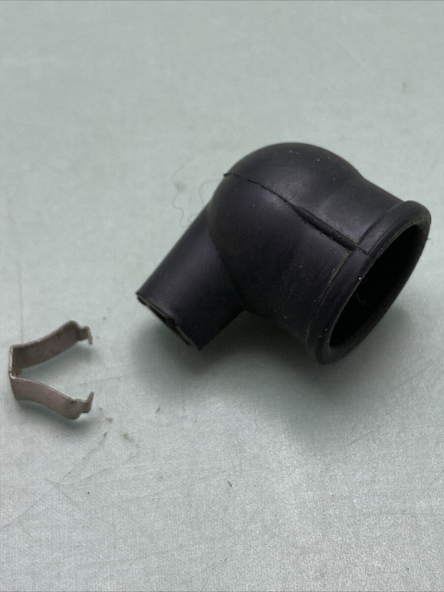 NEW MERCURY QUICKSILVER 85-70674 INSULATOR