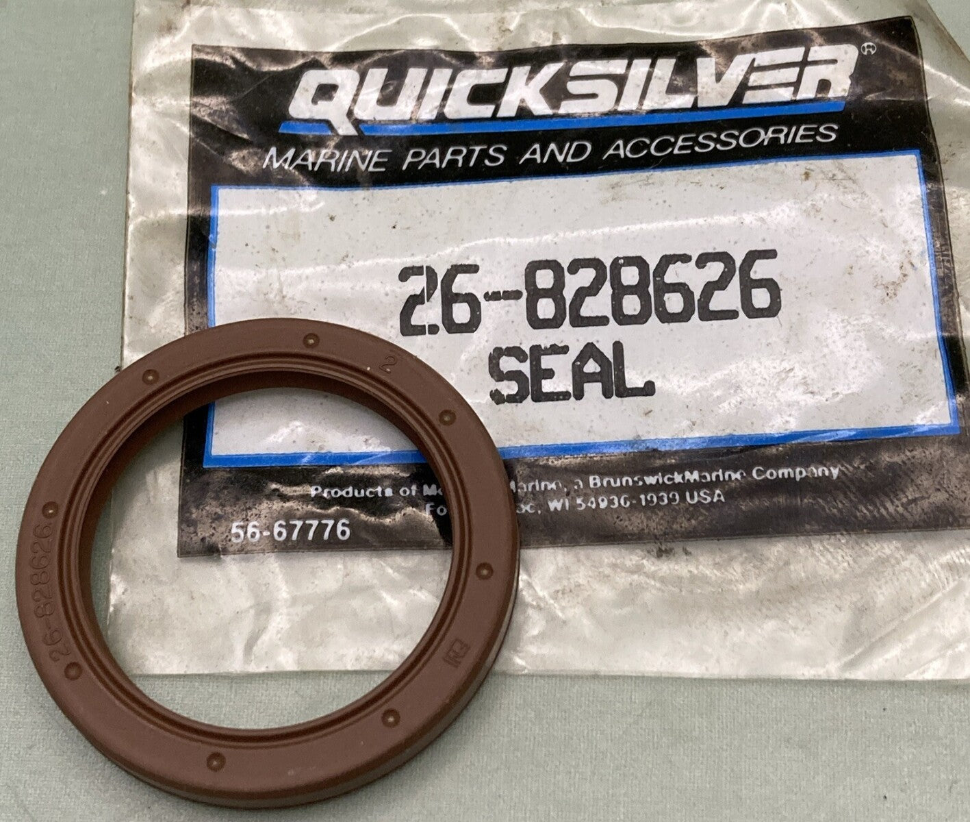NEW GENUINE MERCURY QUICKSILVER 26-828626 SEAL CRANKSHAFT PISTON OUTBOARD 50HP
