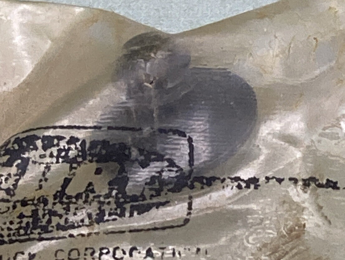 NEW GENUINE MERCURY 19-69658 PLUG