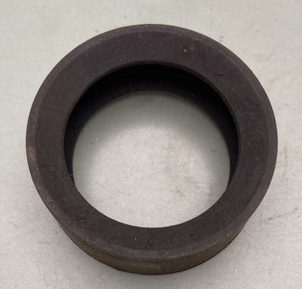 NEW GENUINE MERCURY 31578 MOUNT GIMBAL HOUSNG BALL BEARING RUBBER