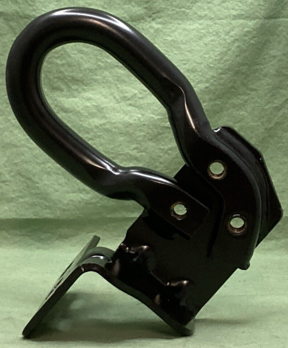 NEW GENUINE FORD BC3Z-17A954-A Tow Hook RIGHT FRONT FRAME ATTACHMENT