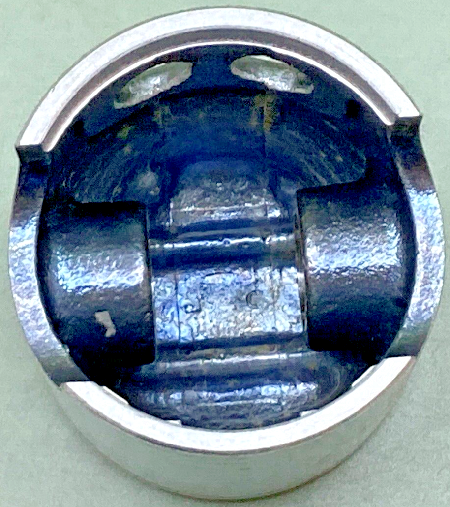 NEW GENUINE YAMAHA 444-11637-00 PISTON 0.75 O/S