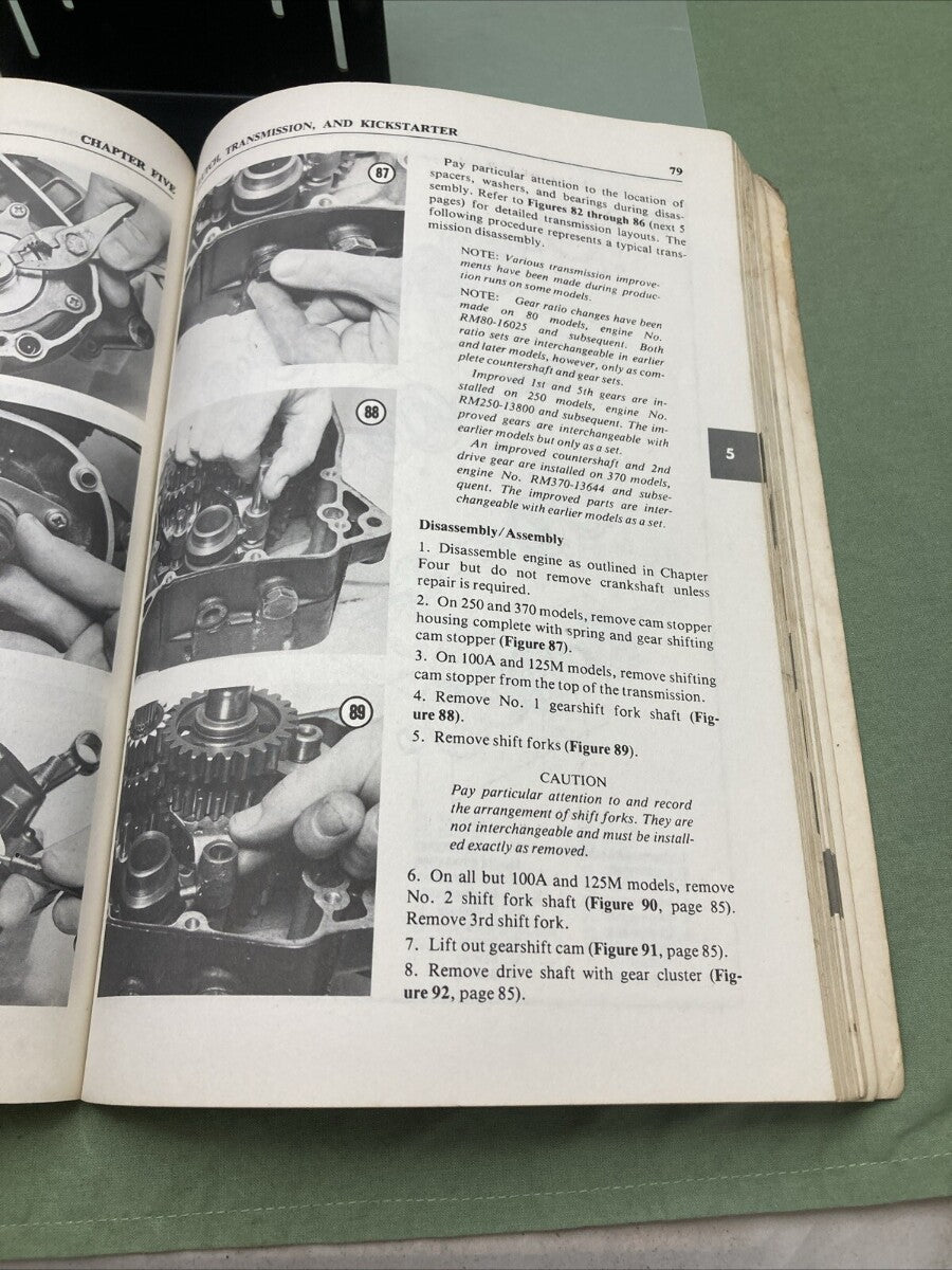 CLYMER M371 80-370CC RM SERIES SINGLES 75-77 SERVICE MANUAL SUZUKI