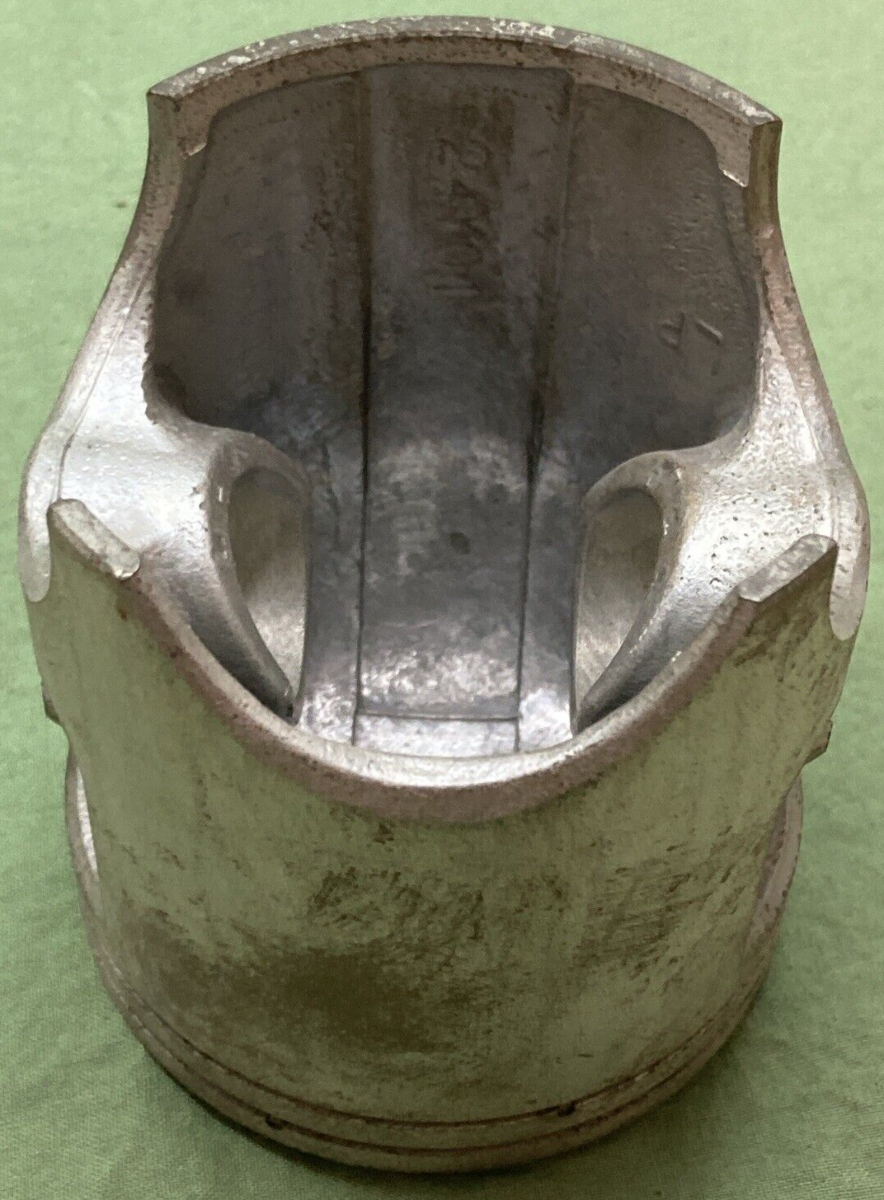 NEW GENUINE YAMAHA 24Y-11630-10 PISTON KIT INCOMPLETE SEE LISTING