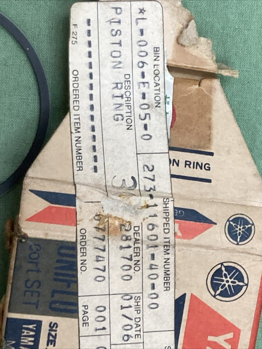 NEW GENUINE YAMAHA 273-11601-40 PISTON RING SET 1.00