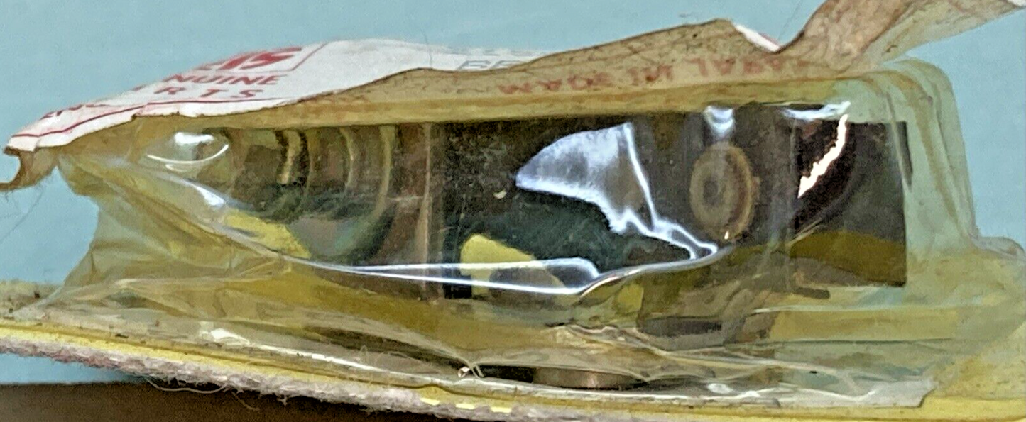 NEW GENUINE KAWASAKI 315501-8440A BREAKER, CONTACT