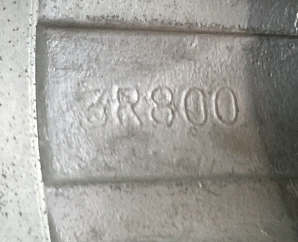 NEW GENUINE YAMAHA 3R8-11631-00-96 PISTON STD