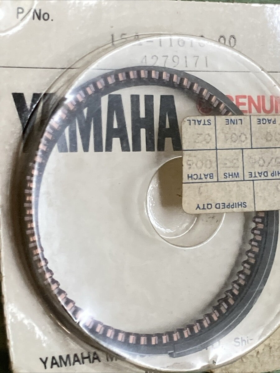 NEW GENUINE YAMAHA 15A-11610-00 PISTON RING SET STD