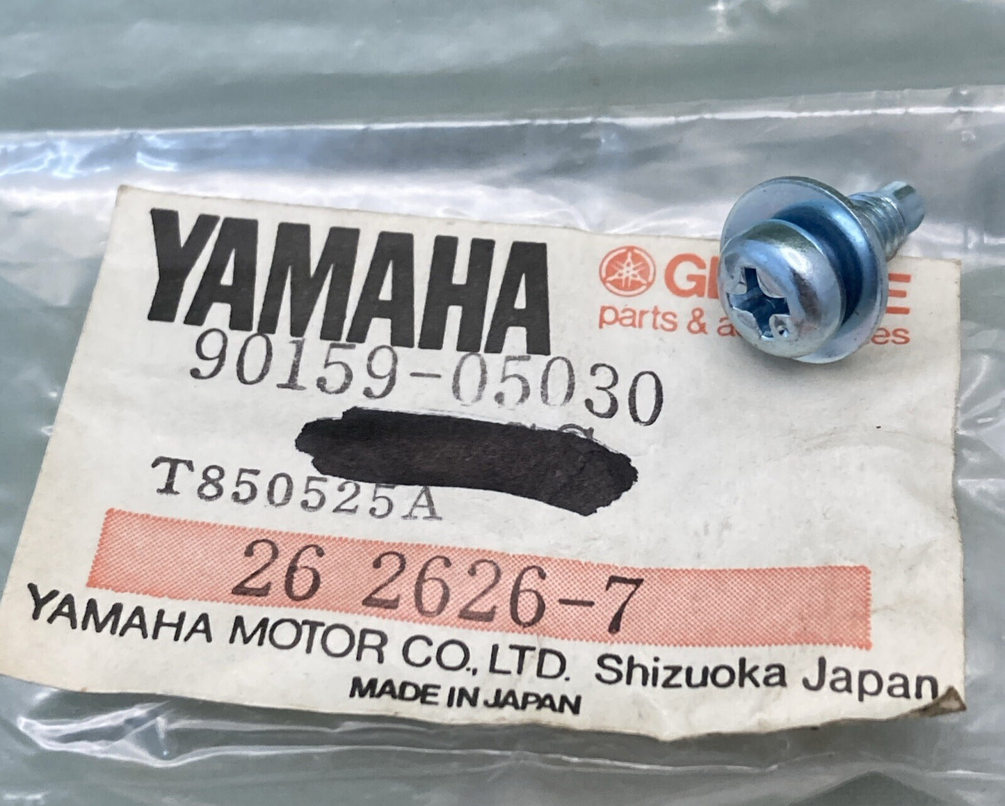 NEW GENUINE YAMAHA 90159-05030 SCREW