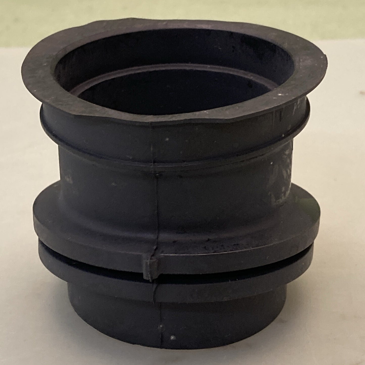 NEW GENUINE YAMAHA 4G0-14453-00 Joint, Air Cleaner 1