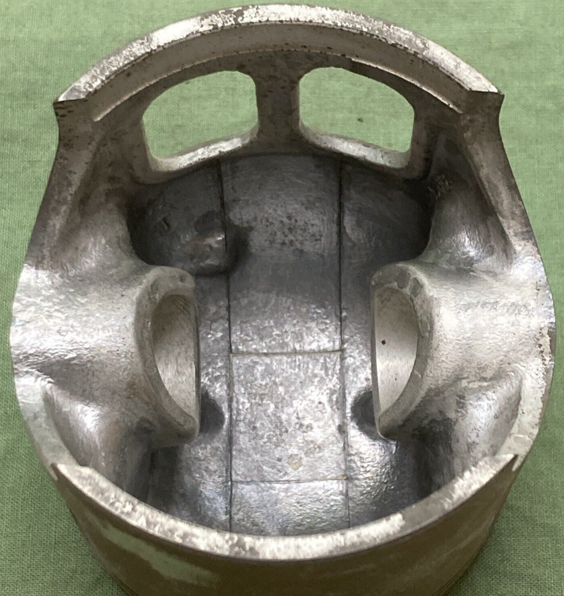 NEW GENUINE YAMAHA 5V7-11635-00 PISTON 0.25