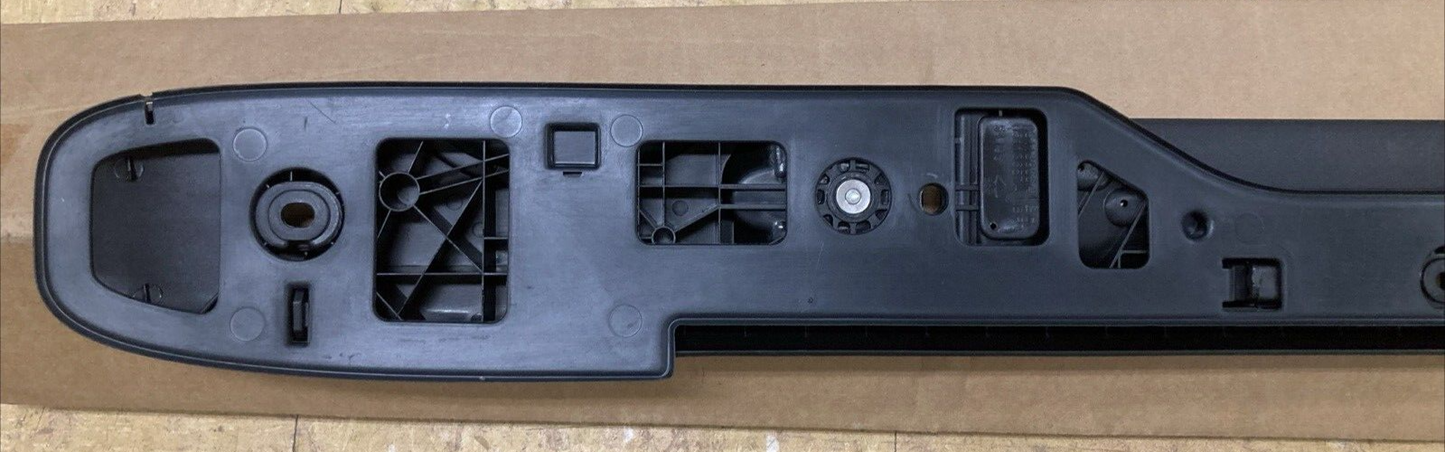 NEW GENUINE MOPAR 68078087AA Luggage Rack Side Rail Left