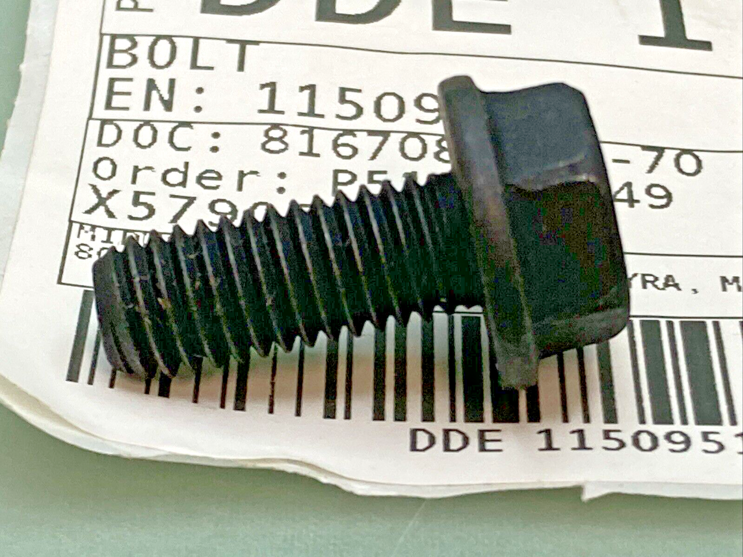 NEW GENUINE DETROIT DIESEL DDE 11509511 BOLT