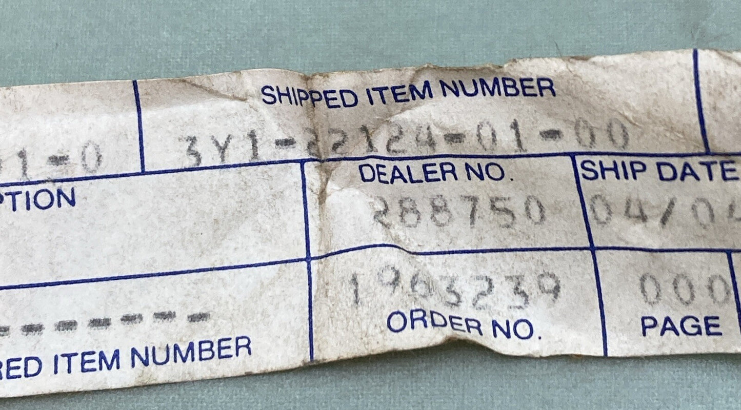 NEW GENUINE YAMAHA 3Y1-22124-01-00 Bush 2