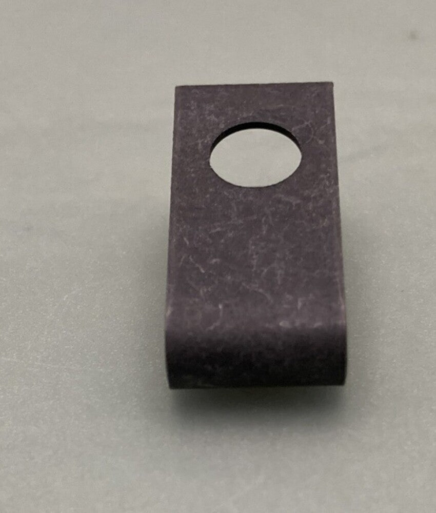 NEW GENUINE SUZUKI 52243-54320 FRONT WHEEL BRAKE SPRING, HOLD DOWN