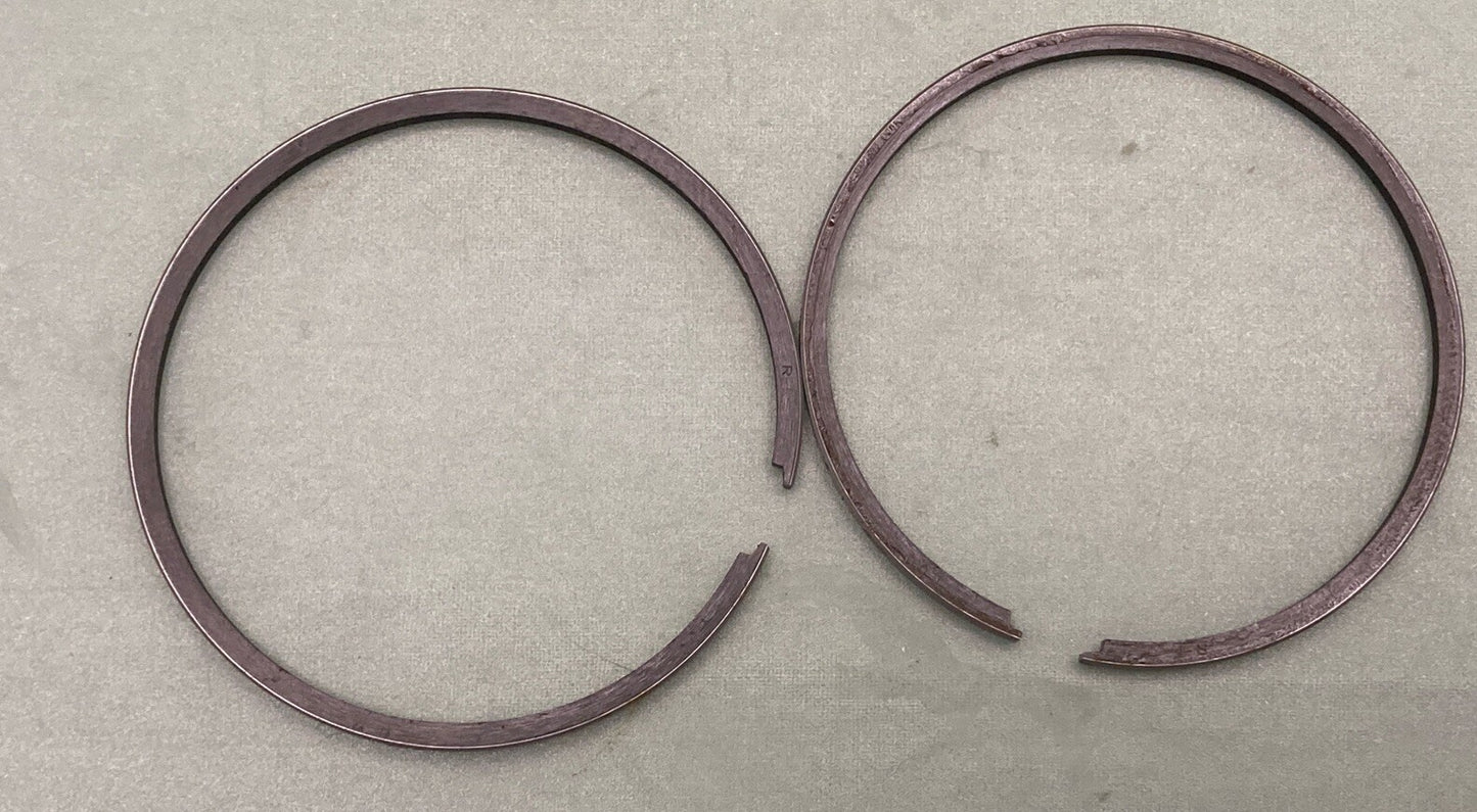 NEW GENUINE SUZUKI 12140-07732 PISTON RING SET, 1968 SUZUKI B100P B105P KT120