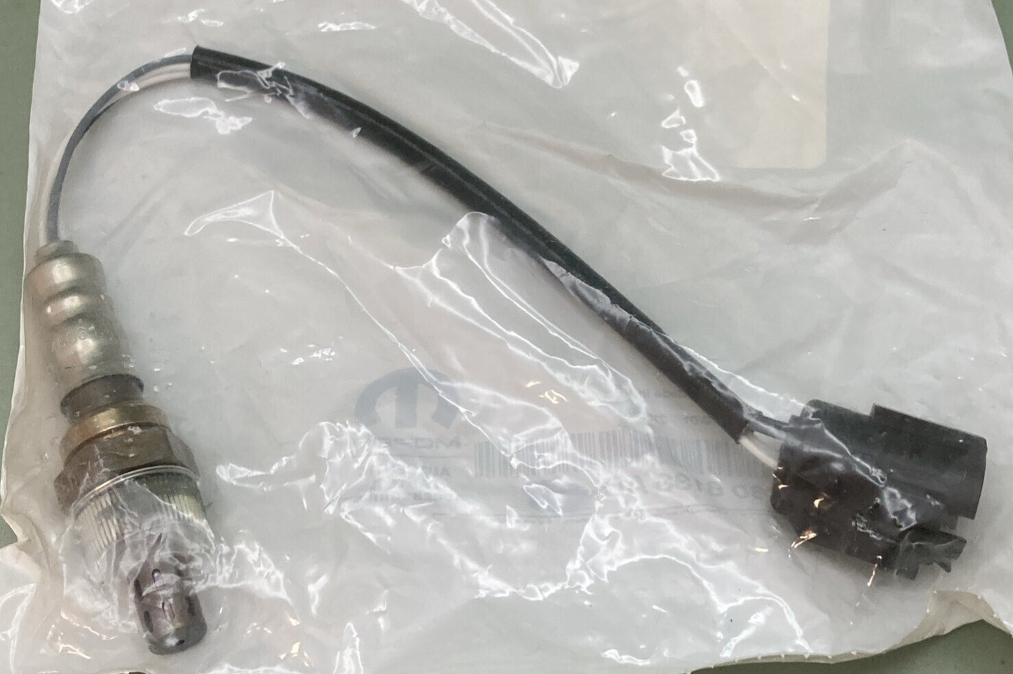 NEW GENUINE MOPAR 04606133AD Oxygen Sensor 2001-2004