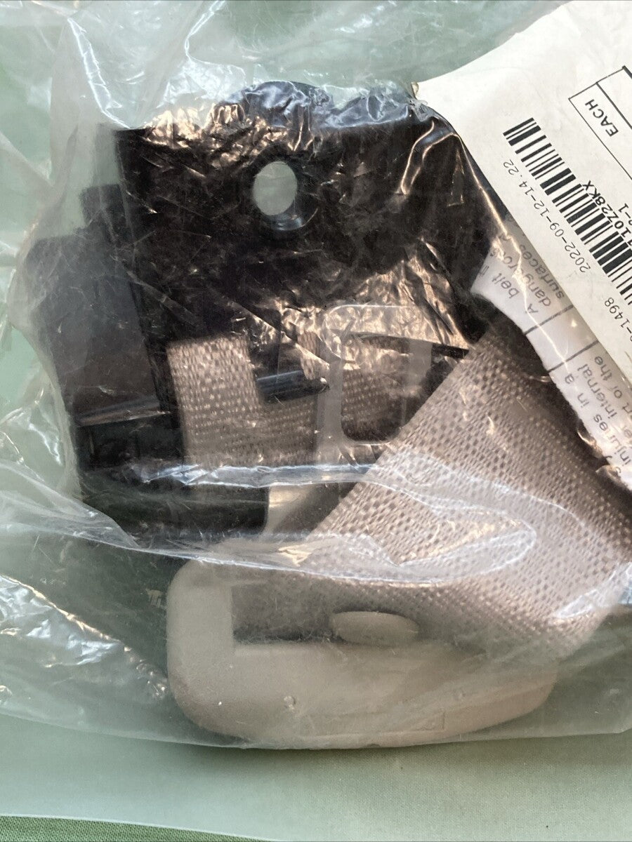 NEW GENUINE MOPAR 1EY841D1AE Retractor Seat Belt 2007-2010 Jeep Commander