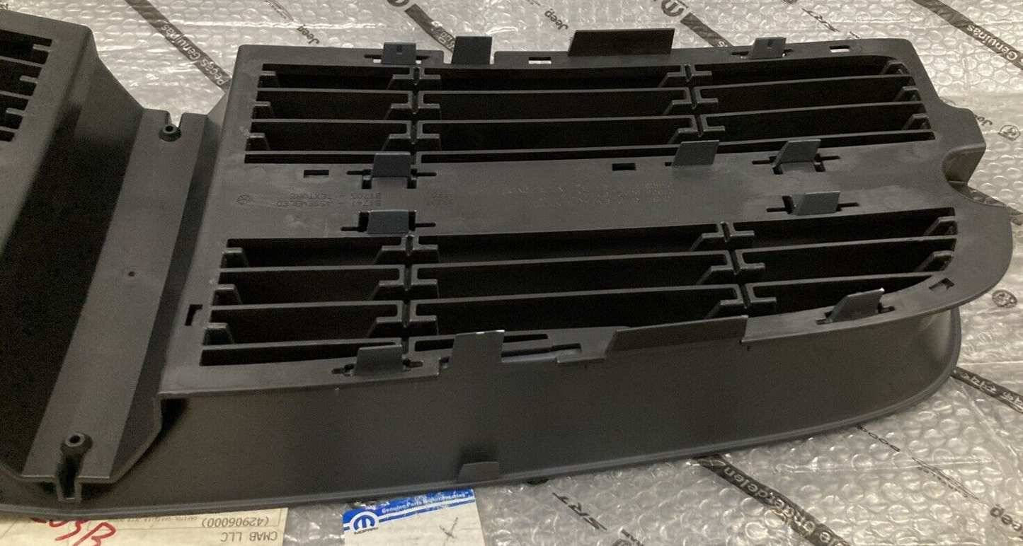 NEW GENUINE MOPAR 68148159AA Radiator Grille BLACK HONEYCOMB FITS DODGE CHARGER