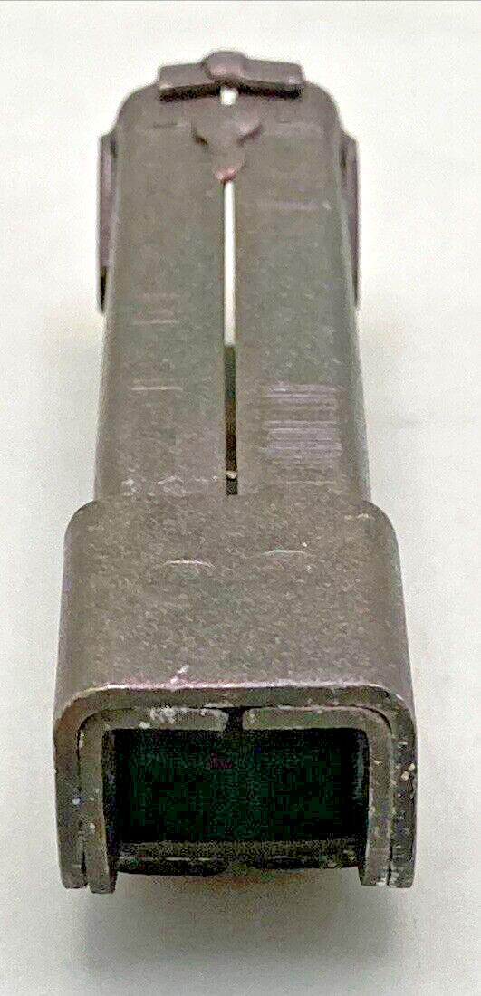 NEW GENUINE YAMAHA 371-27421-00 FOOTREST 2