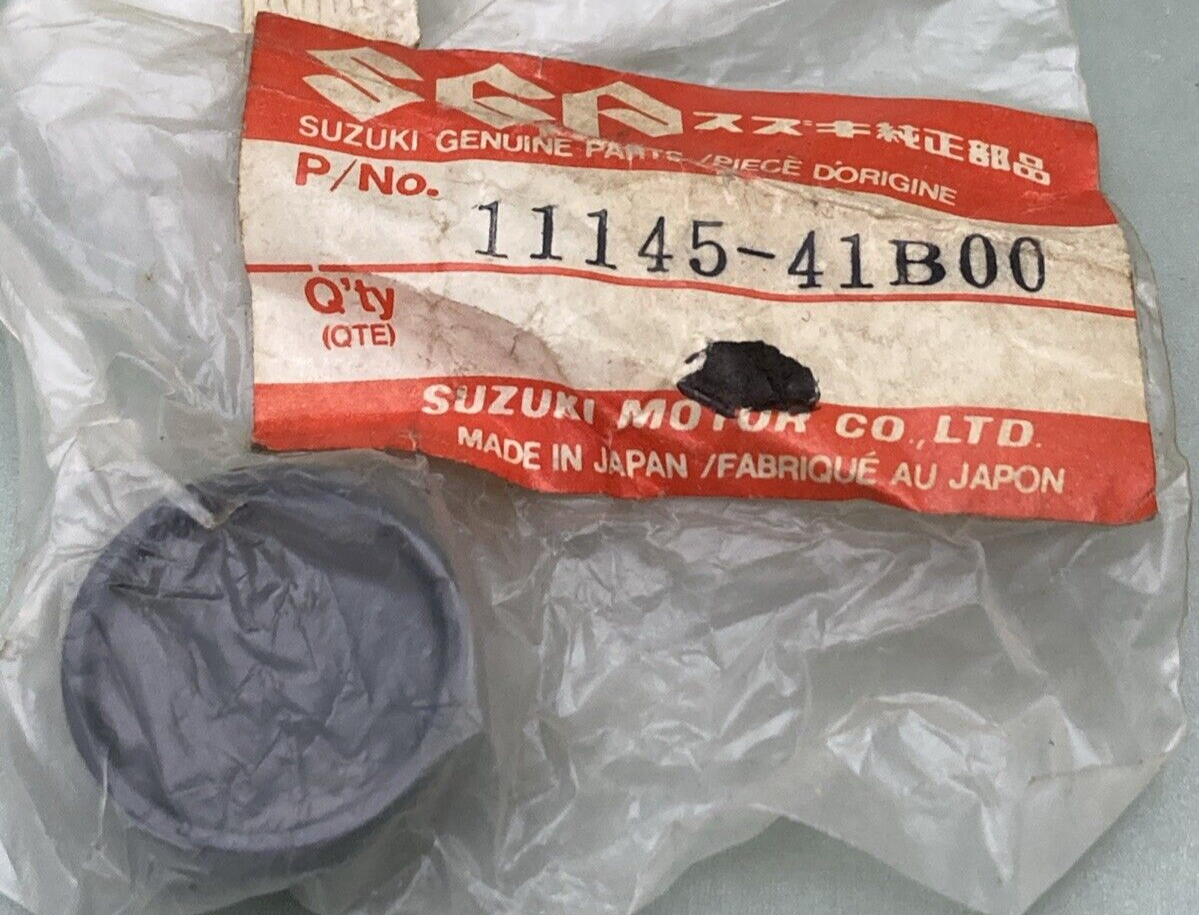 NEW GENUINE SUZUKI 11145-41B00 Cap, Head Seal