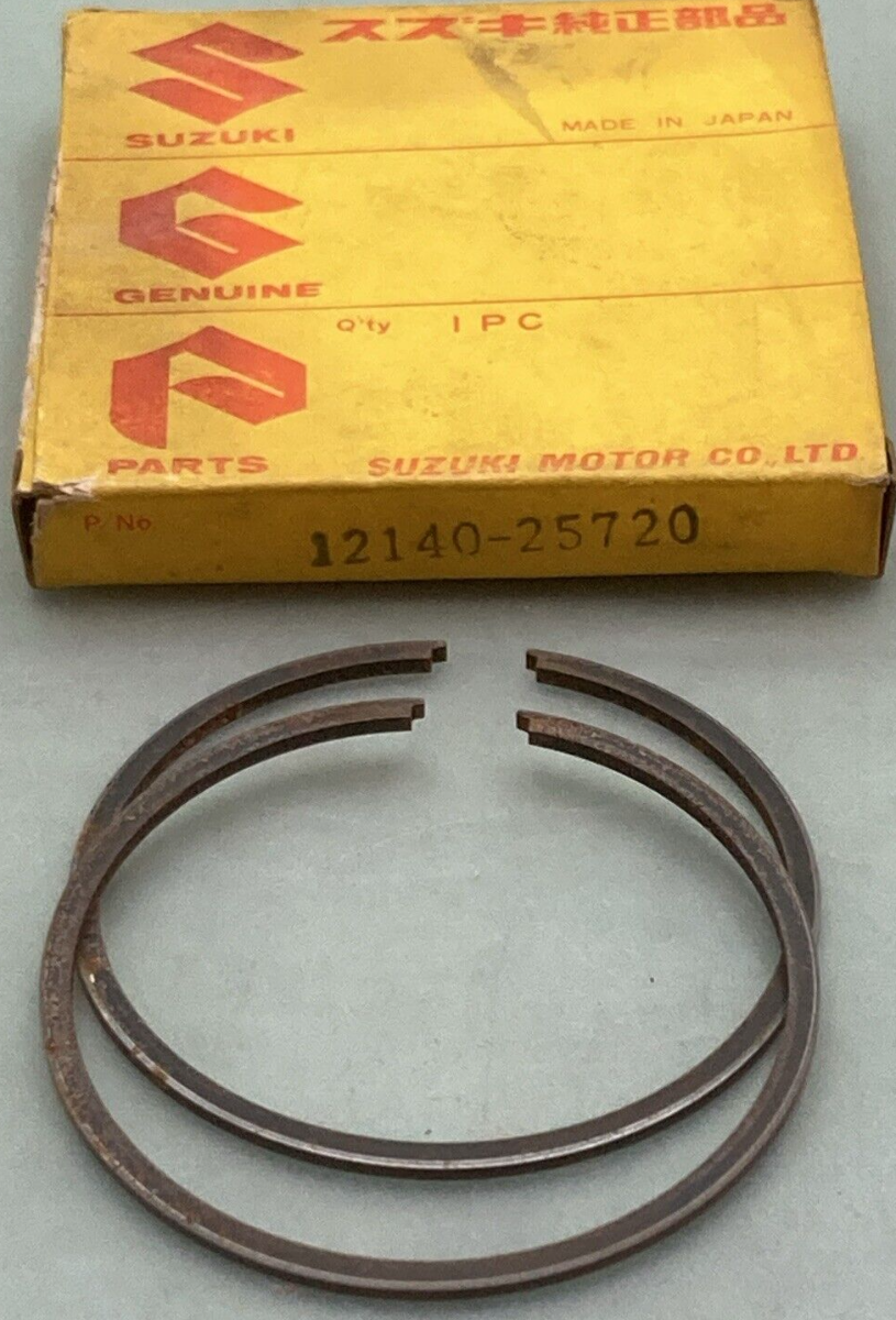 NEW GENUINE SUZUKI 12140-25720 PISTON RING SET FITS TC90 TS90