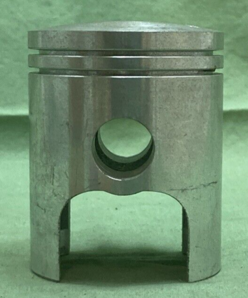 NEW GENUINE YAMAHA 280-11636-00 PISTON 2ND 0.50 O/S