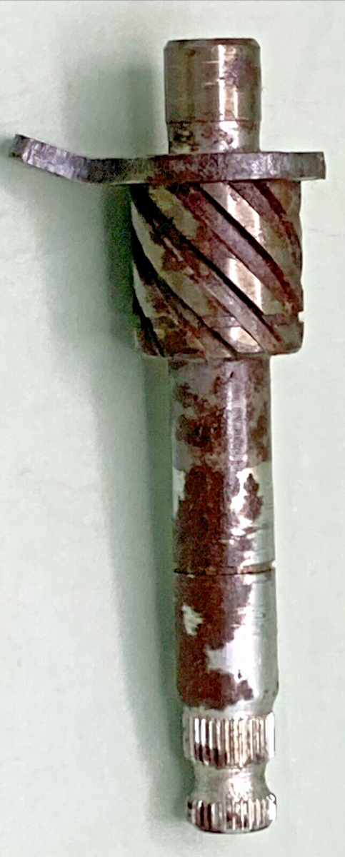 NEW GENUINE YAMAHA 363-15660-02 KICKSTARTER SHAFT KICK AXLE ASSY