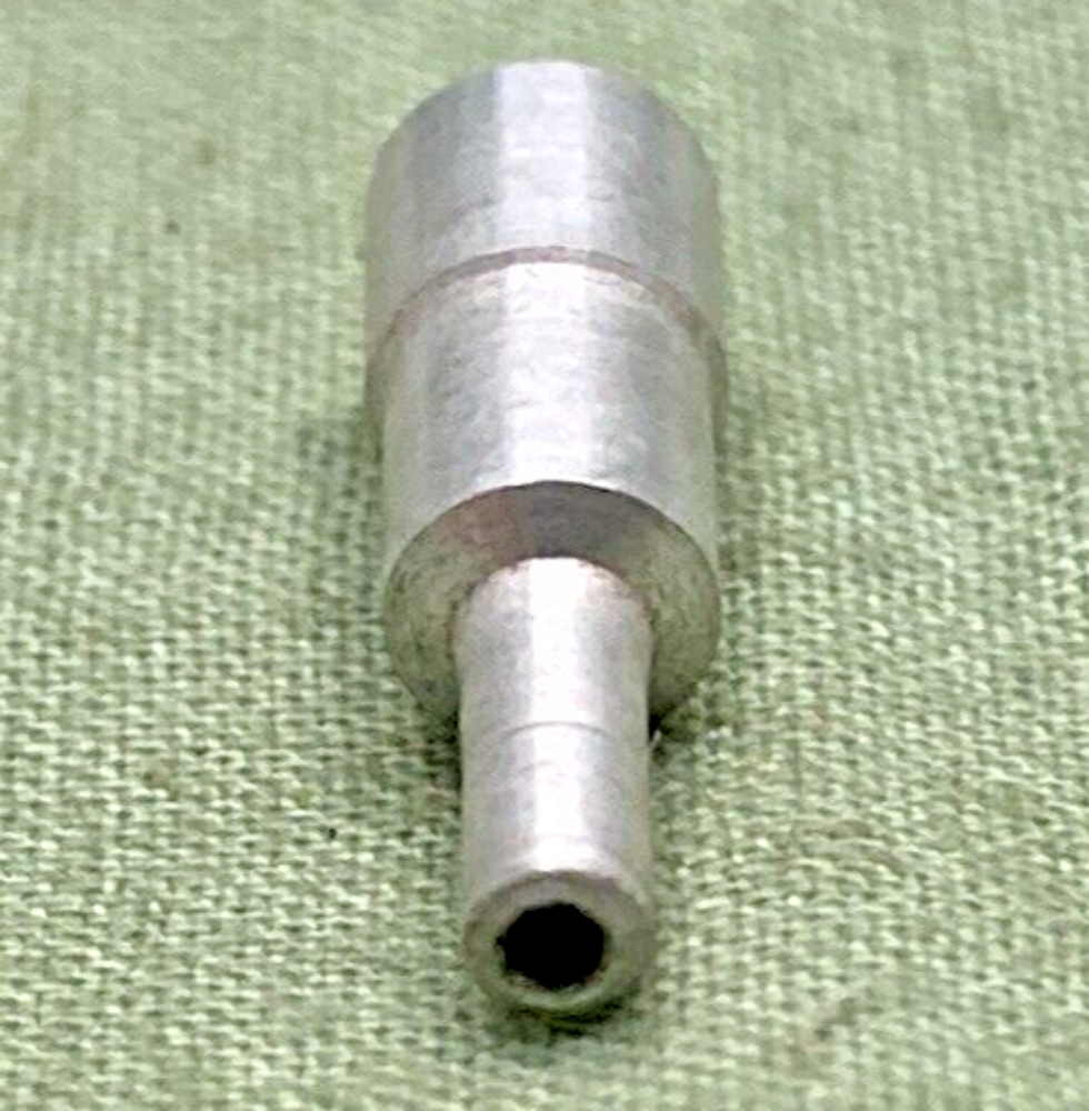NEW REPLACES YAMAHA 137-13552-00 YA6 1966 OIL PUMP NOZZLE