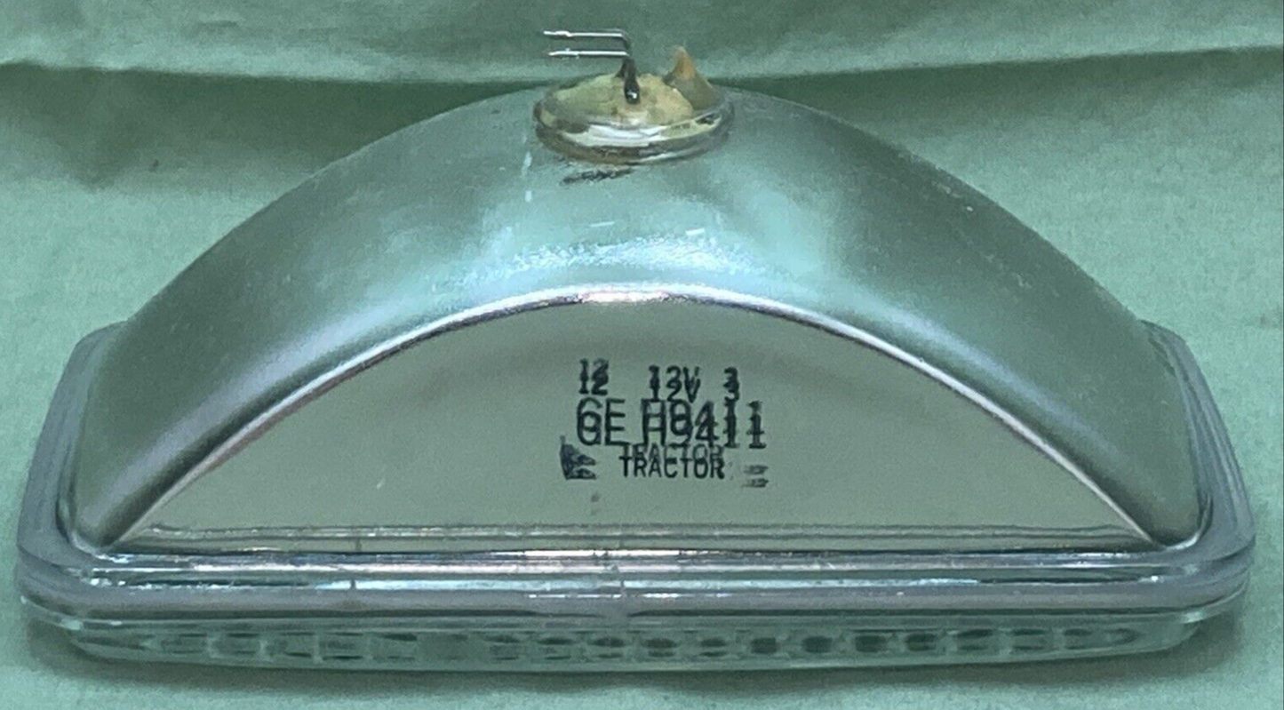 NEW SPEAKER 4929395 LAMP HALOGEN AGRI BRITE SEALED TRAPEZOID 12V