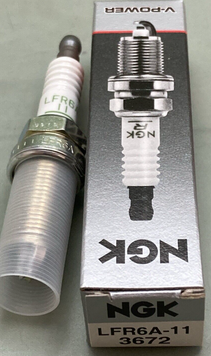 NEW GENUINE NGK LFR6A-11 (3672) SPARK PLUG MARINE