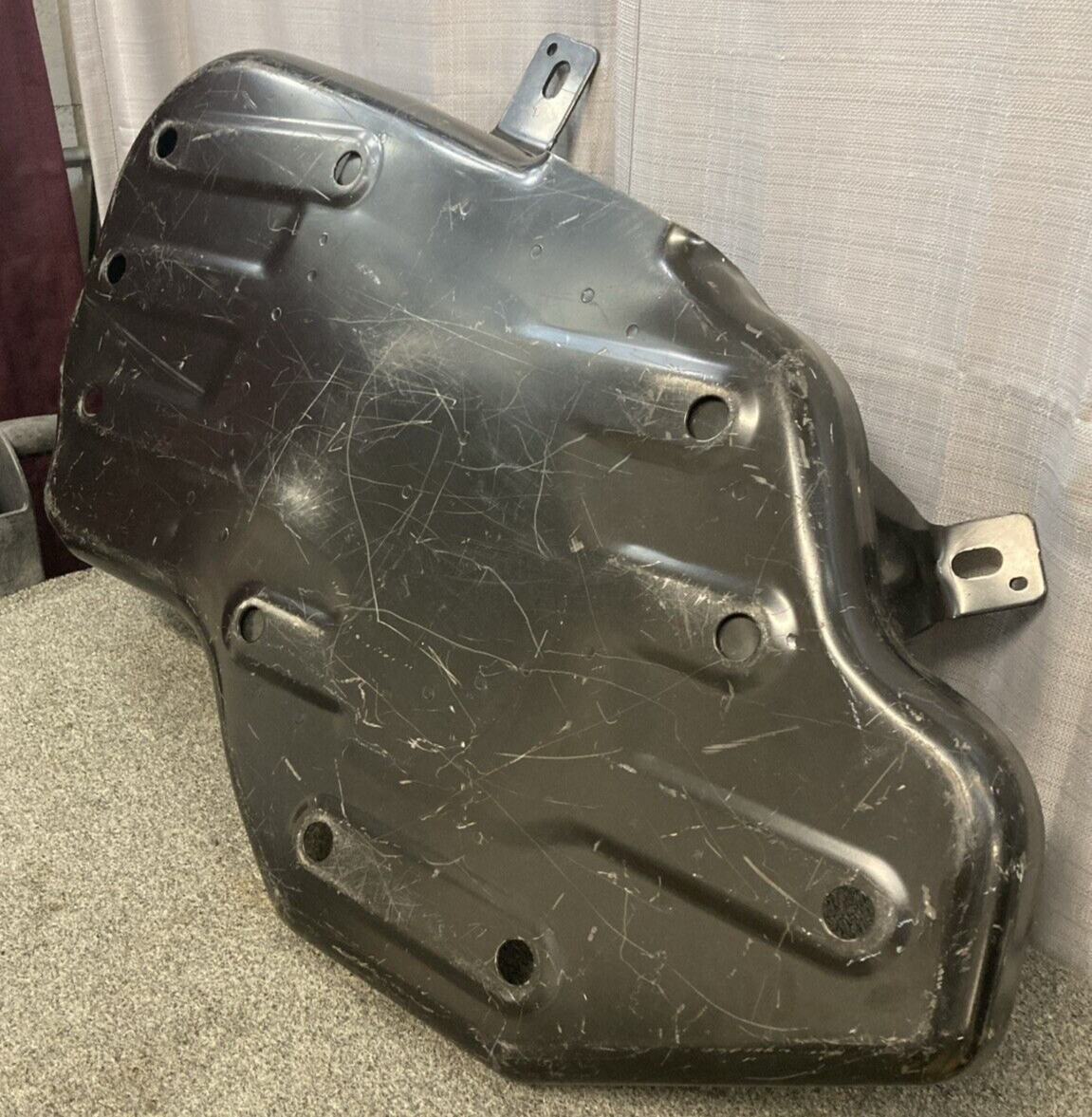 NEW REPLACES MOPAR 68061321AB Fuel Tank Skid Plate, Left