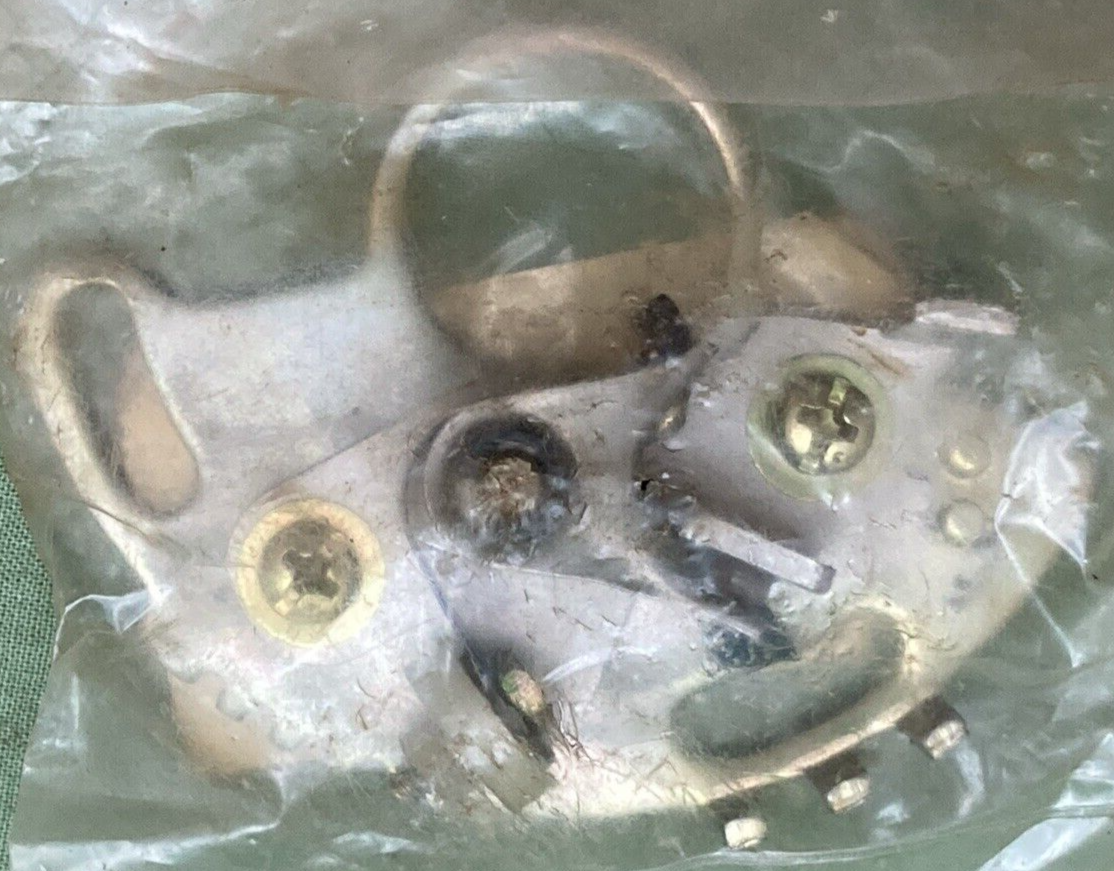 NEW GENUINE YAMAHA 168-81221-21 CONTACT POINT BREAKER ASSEMBLY