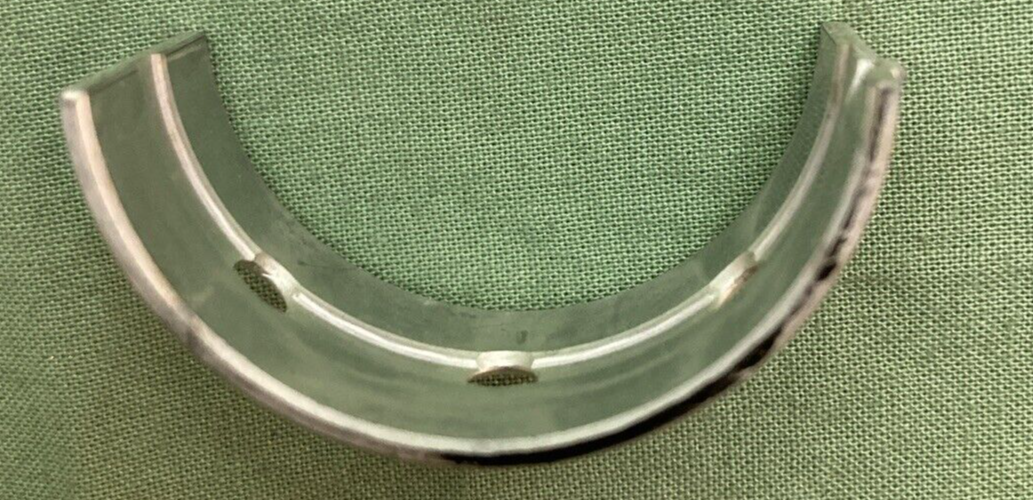 NEW GENUINE YAMAHA 2H7-11416-11 CRANKSHAFT PLANE BEARING