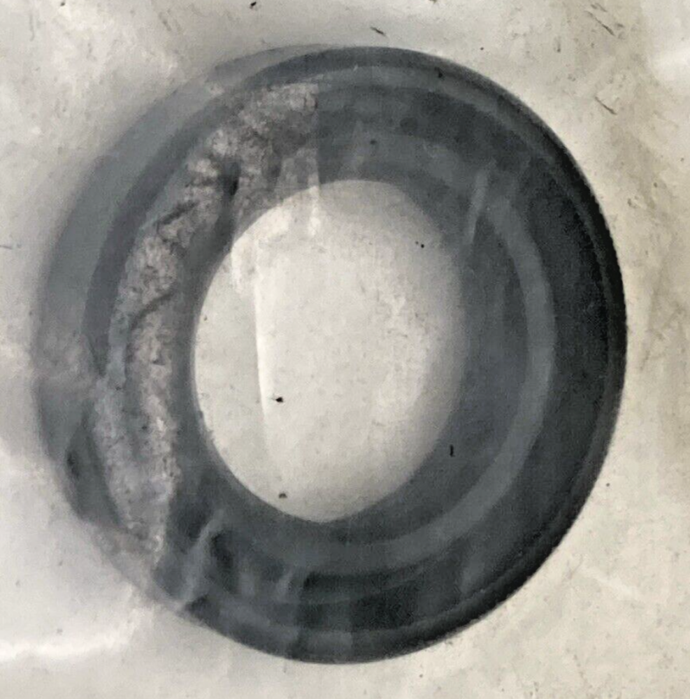 NEW REPLACES KAWASKI 92050-078 OIL SEAL