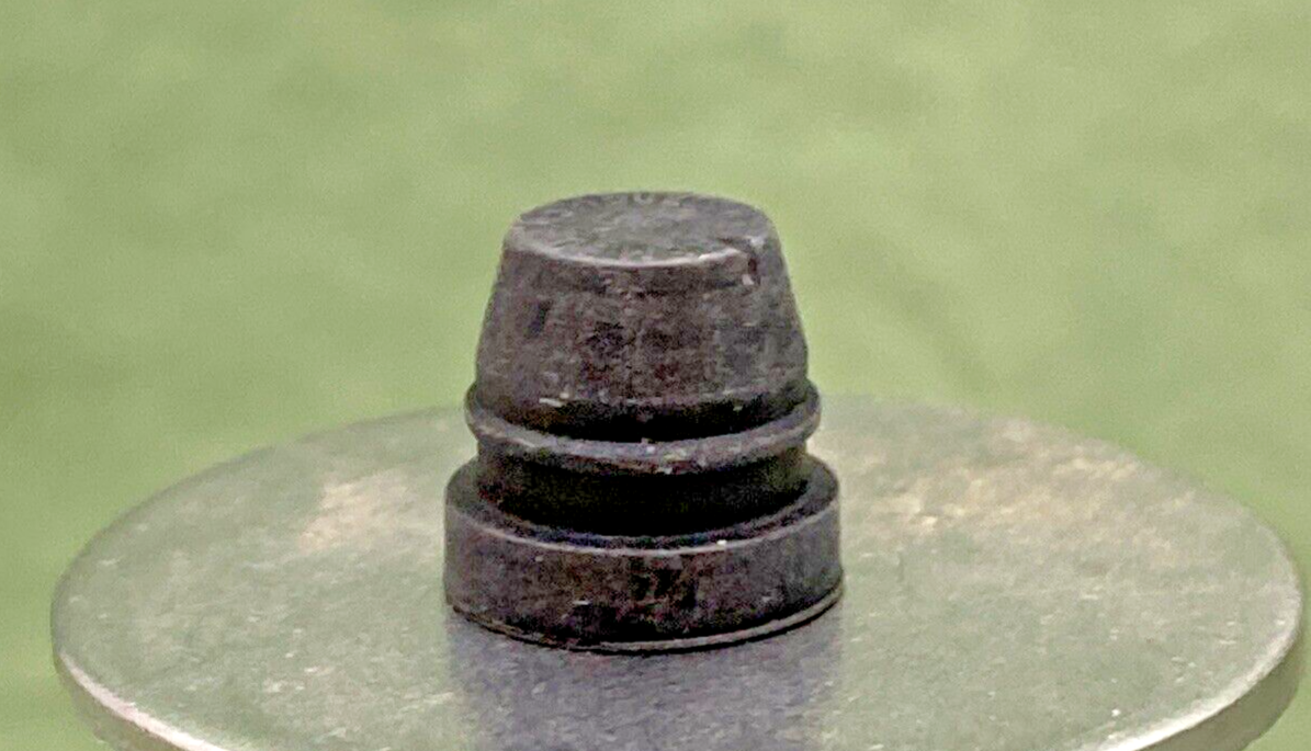 NEW GENUINE DUCATI 61240081A DUST PLUG