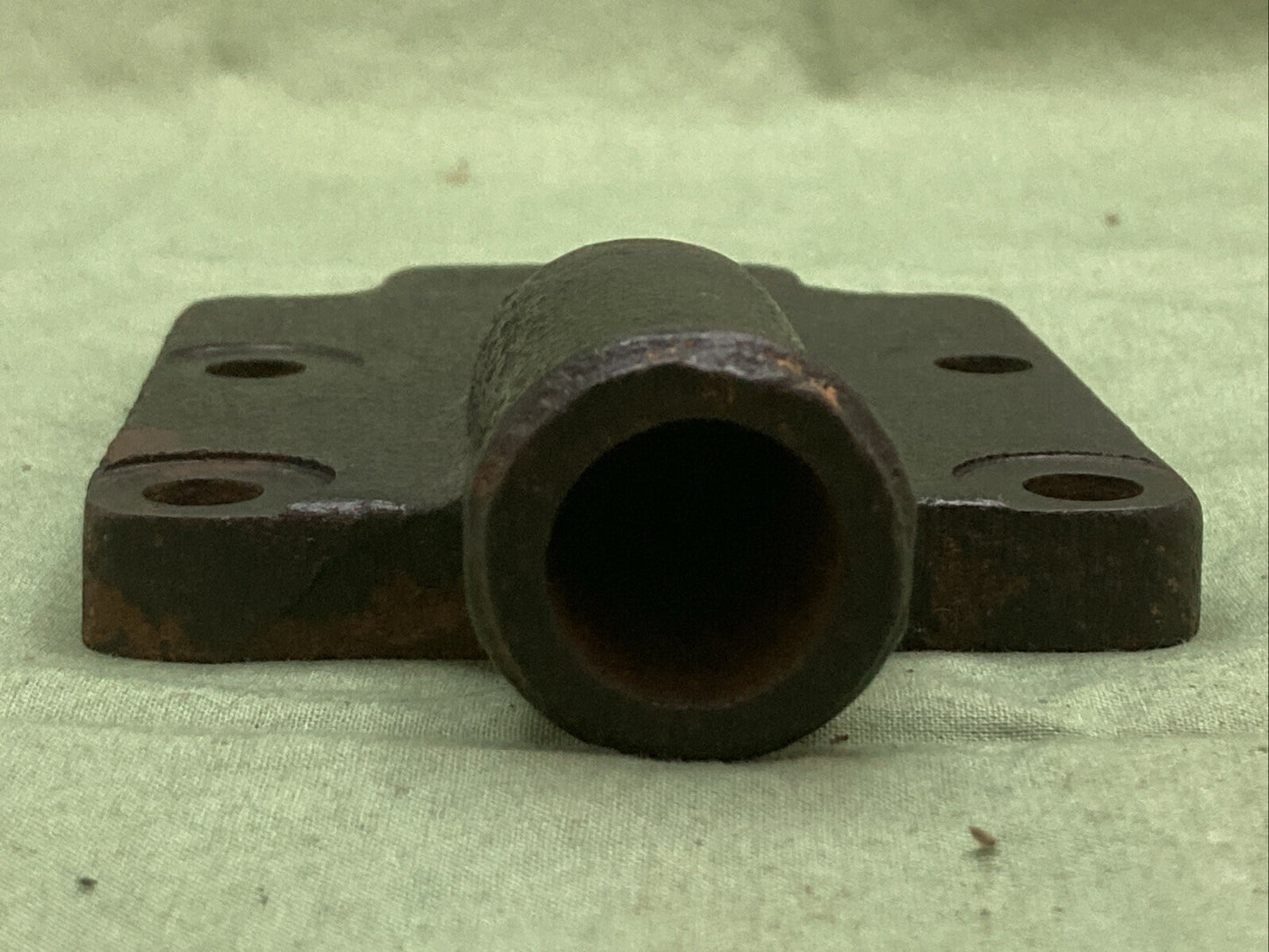 GENUINE MERCURY QUICKSILVER 47638 COVER EXHAUST MANIFOLD END CAP