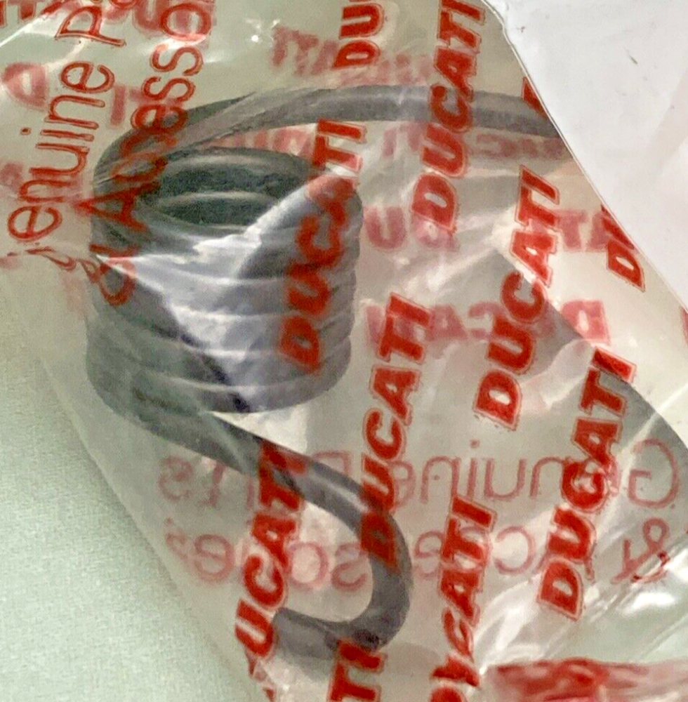 NEW GENUINE DUCATI 79915021A SPRING, CLOSING ROCKER ARM