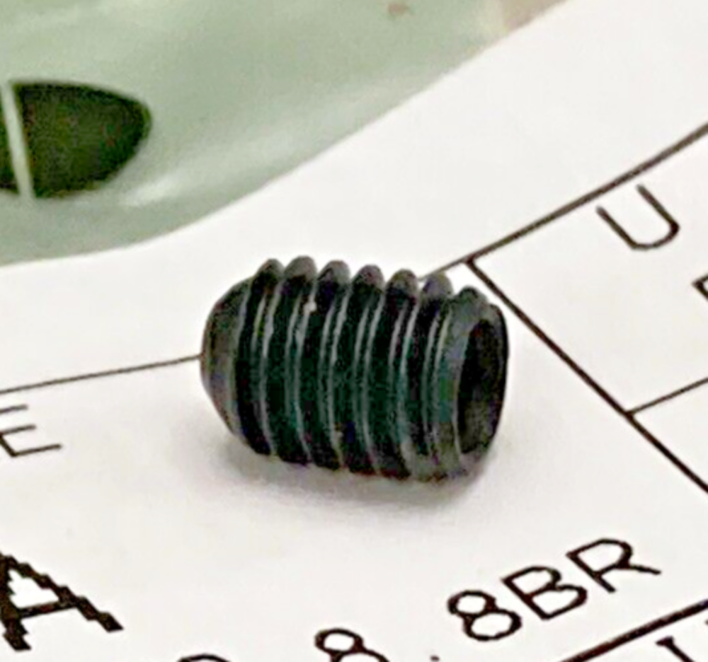 NEW GENUINE DUCATI 41760113A THREADED DOWEL STEI M6X8