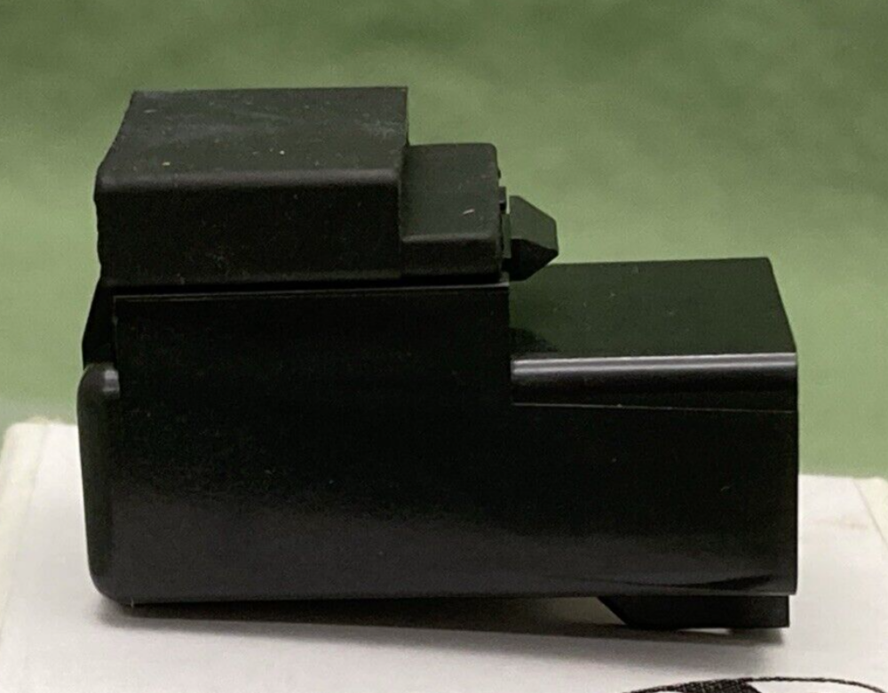 NEW GENUINE DUCATI 54140151A RELAY
