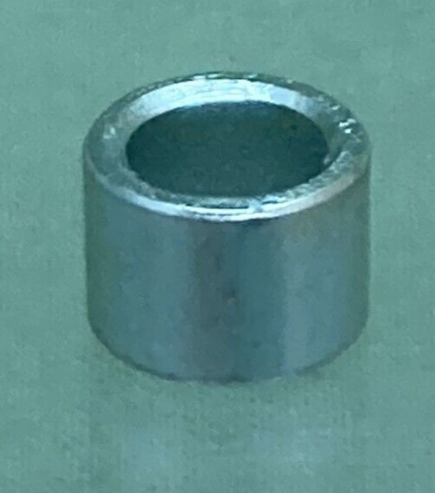 NEW GENUINE SUZUKI 09180-06002 Spacer FUEL TANK (6.5X10X7)