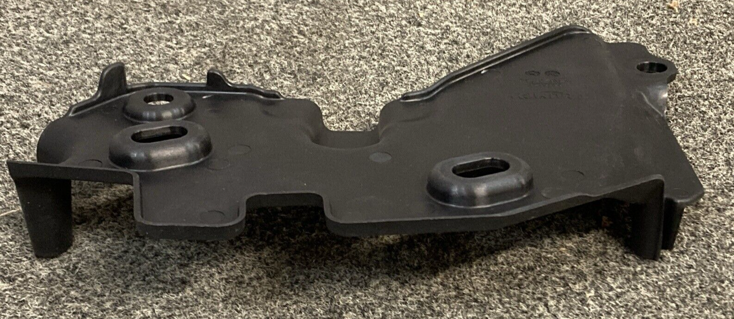 NEW GENUINE TRIUMPH T2502830 Packaging Cover, Rhs, Moulding