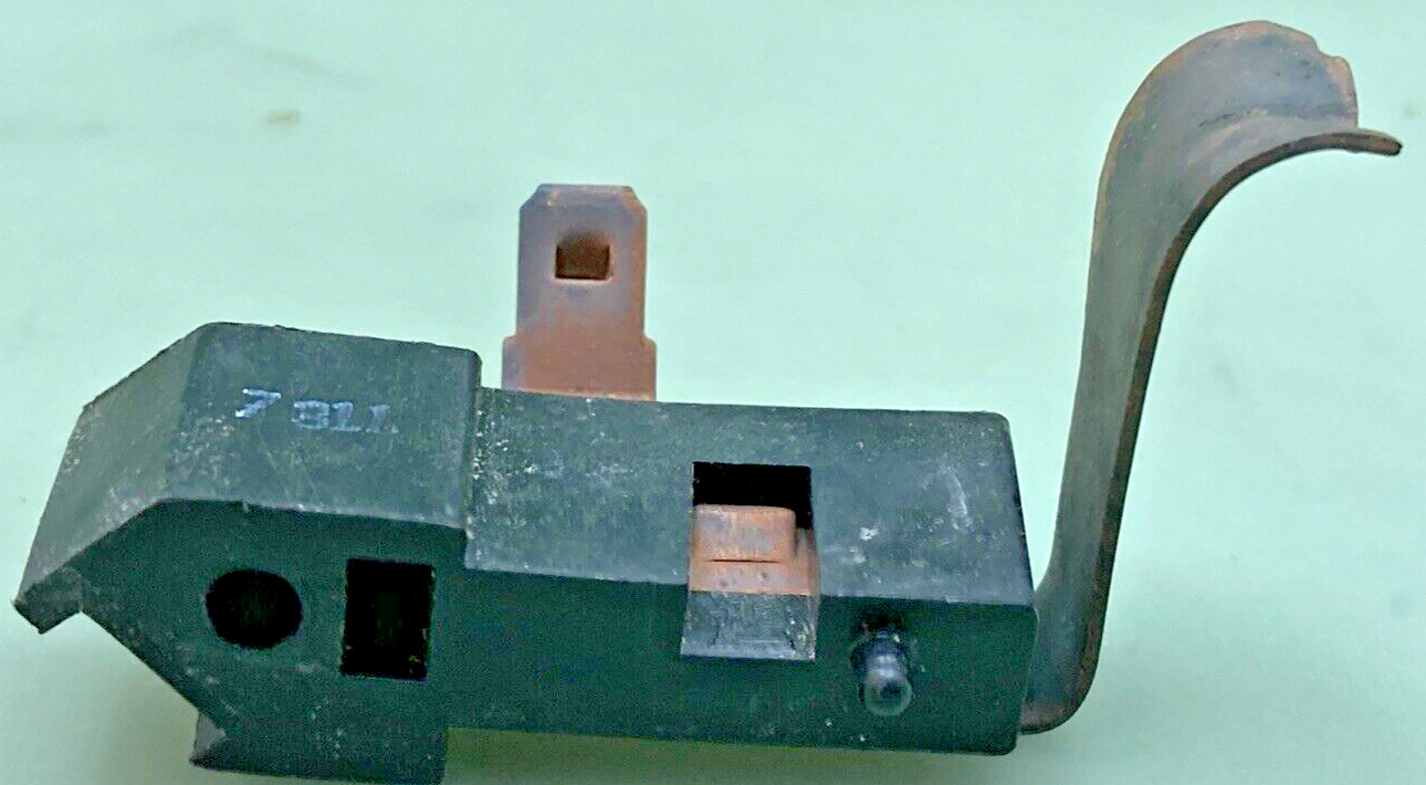 NEW GENUINE GM 3521242 SWITCH, PARKING BRAKE INDICATOR