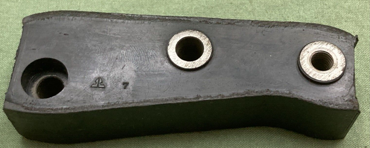 NEW GENUINE YAMAHA 363-11457-02 CHAIN GUIDE