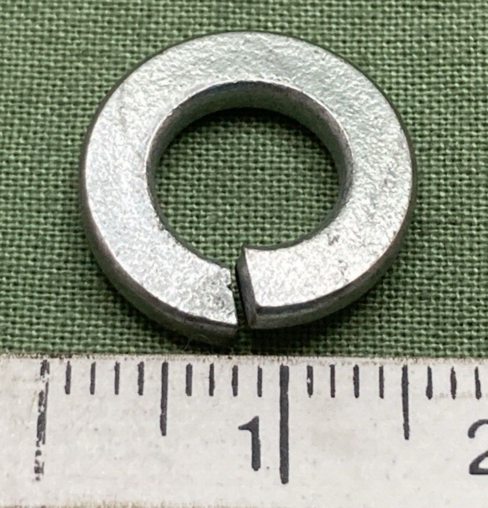 NEW GENUINE GM 09439511 Washer
