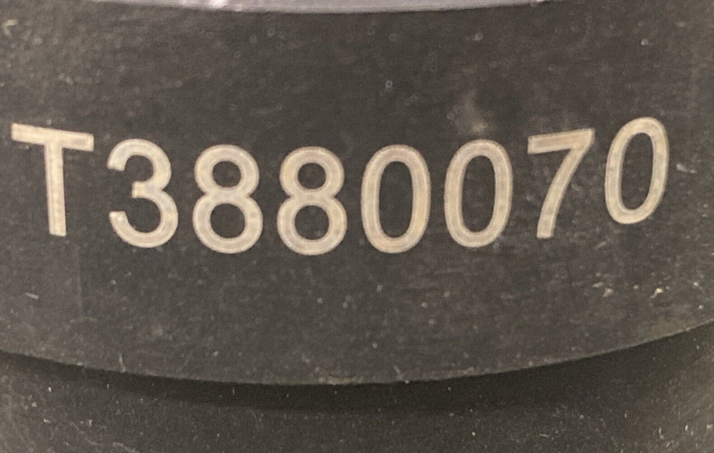 NEW GENUINE TRIUMPH 3880070-T0301 Bearing Adaptor, Type 1