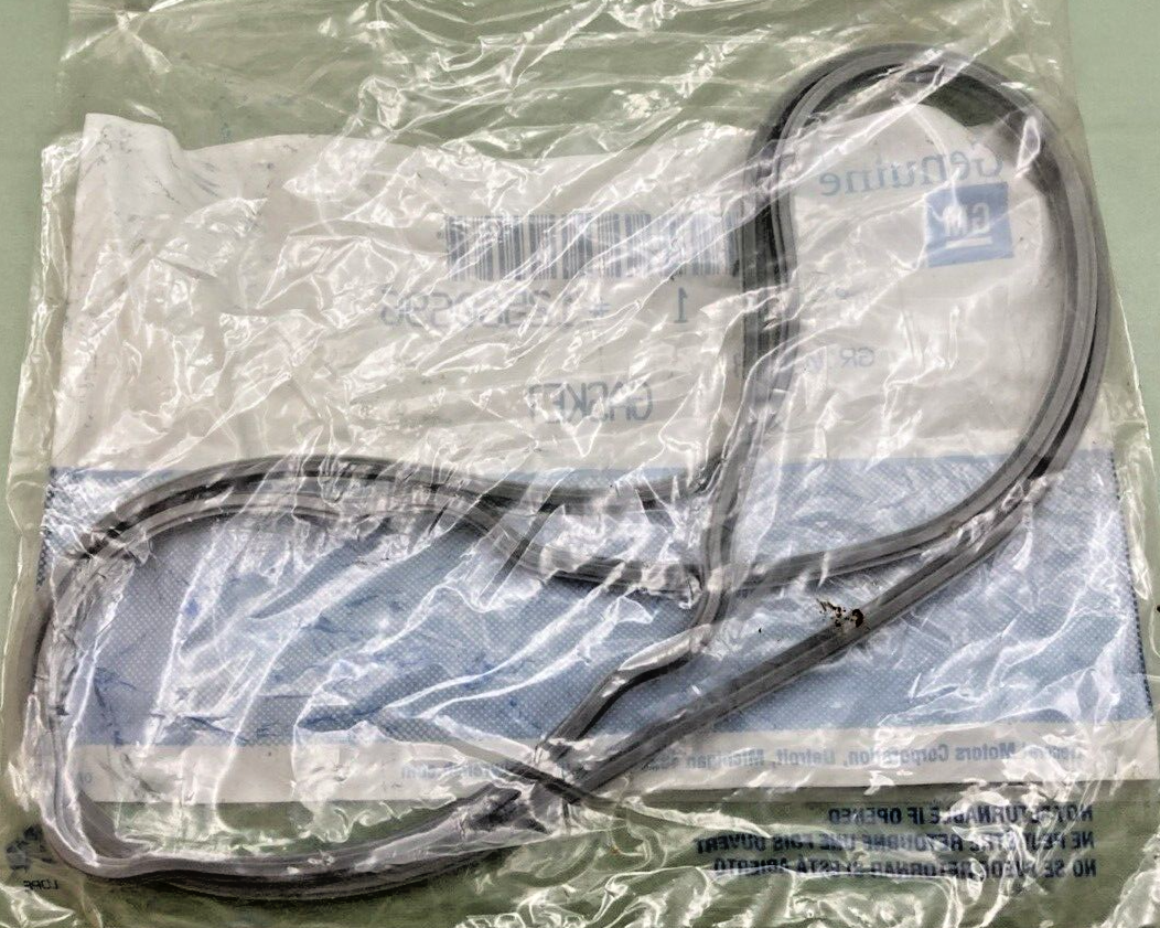 NEW GENUINE GM 12560696 GASKET, VALVE ROCKER ARM COVER